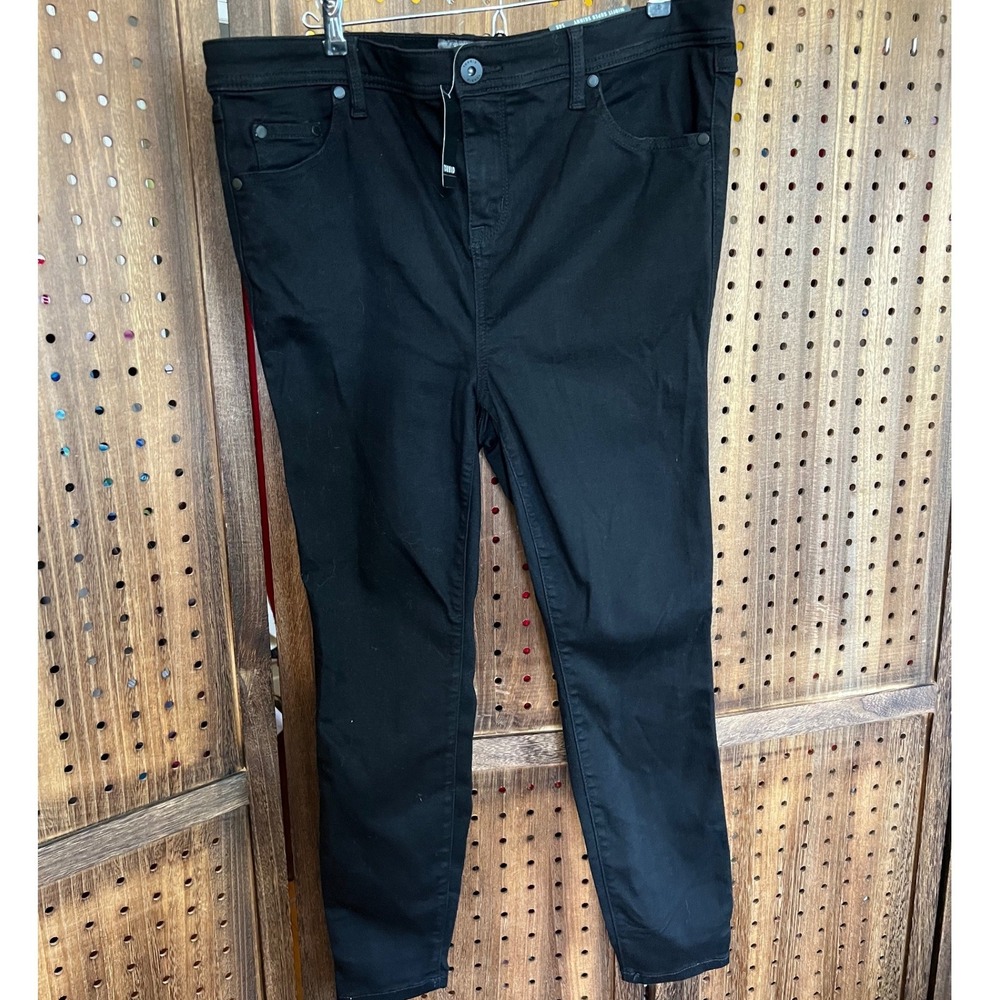 Torrid Midfit Super Skinny Black Jeans Size 14S New With Tags
